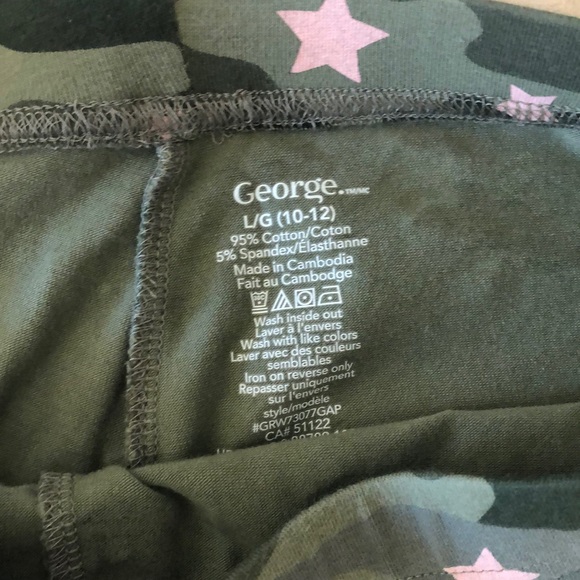 Camo "Stars" Leggings - Picture 3 of 4